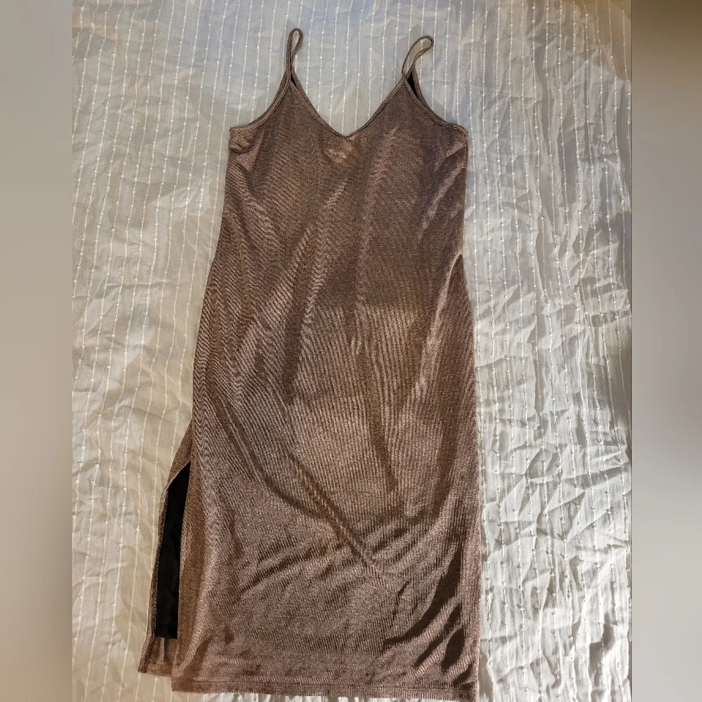 Wet Seal Slip Dress Metallic Pink with Slit - Picture 3 of 7